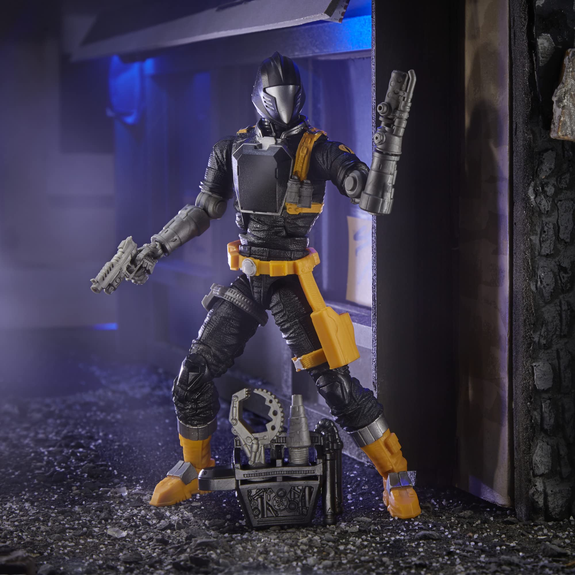 G.I. Joe BAT accessories pack shows eight character-inspired tools.