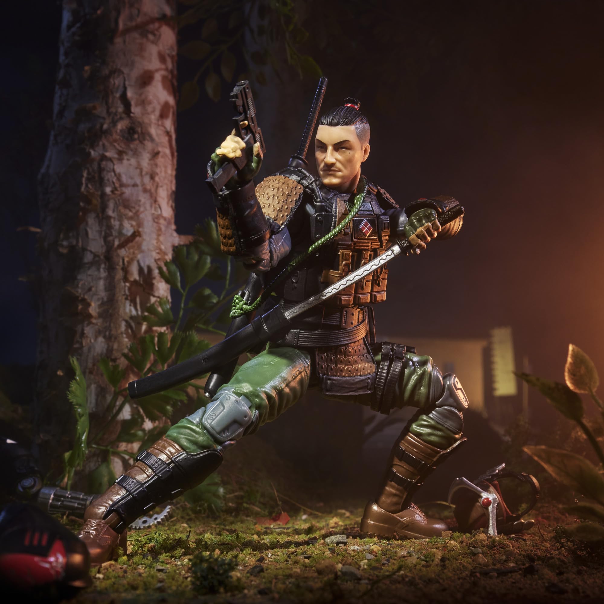 G.I. Joe Classified Series Kyle Jesso articulation enables realistic stances.