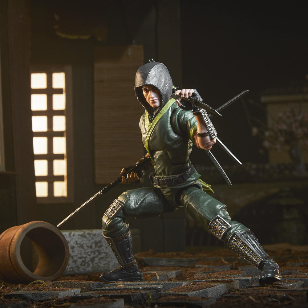 Kamakura katana and daggers set for action-packed battles