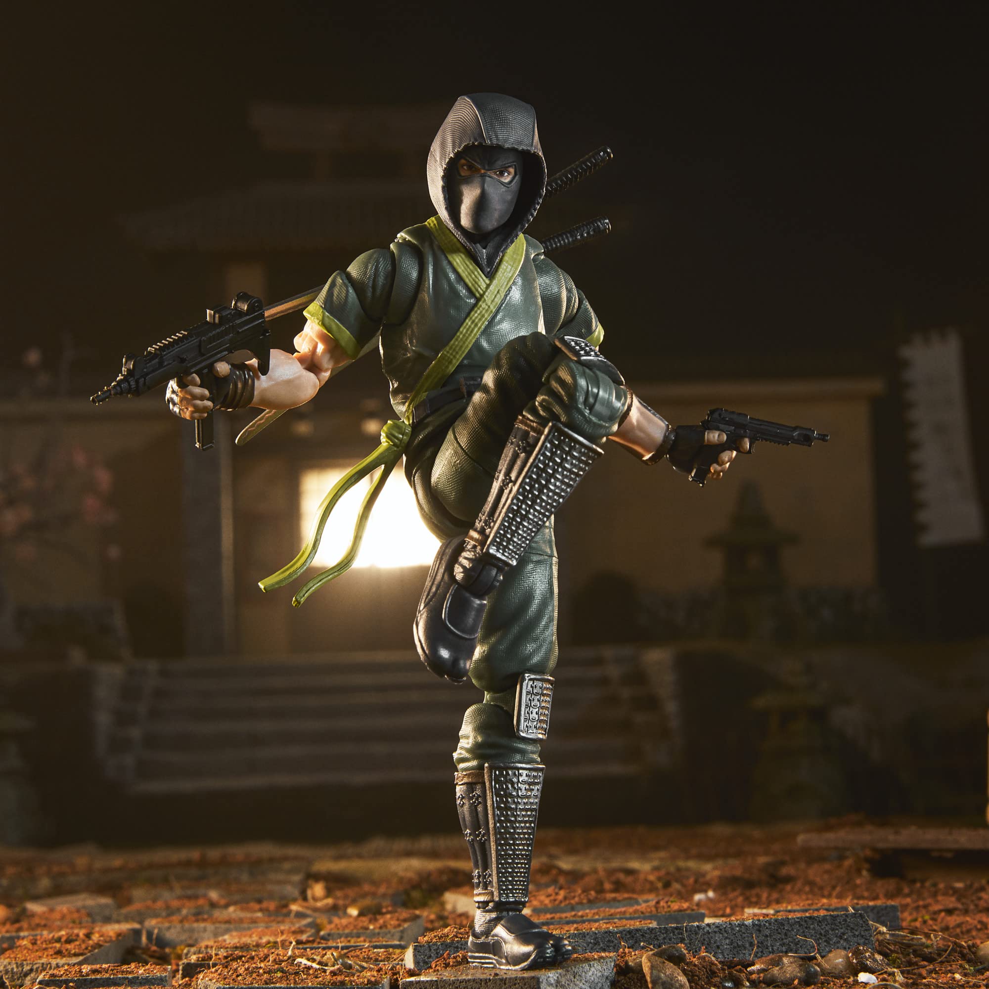Kamakura ninja spear accessory adds extended display options