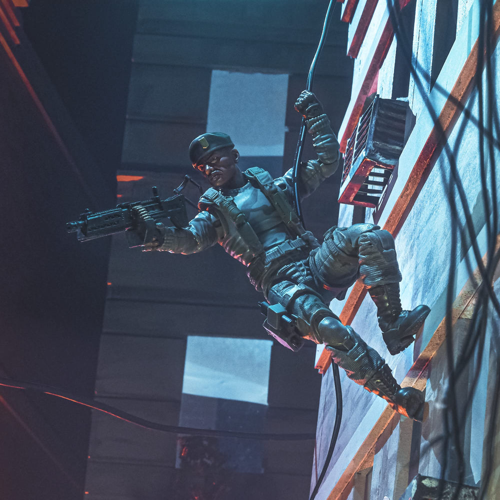 G.I. Joe Lonzo Stalker Wilkinson box art close-up showcases iconic design.