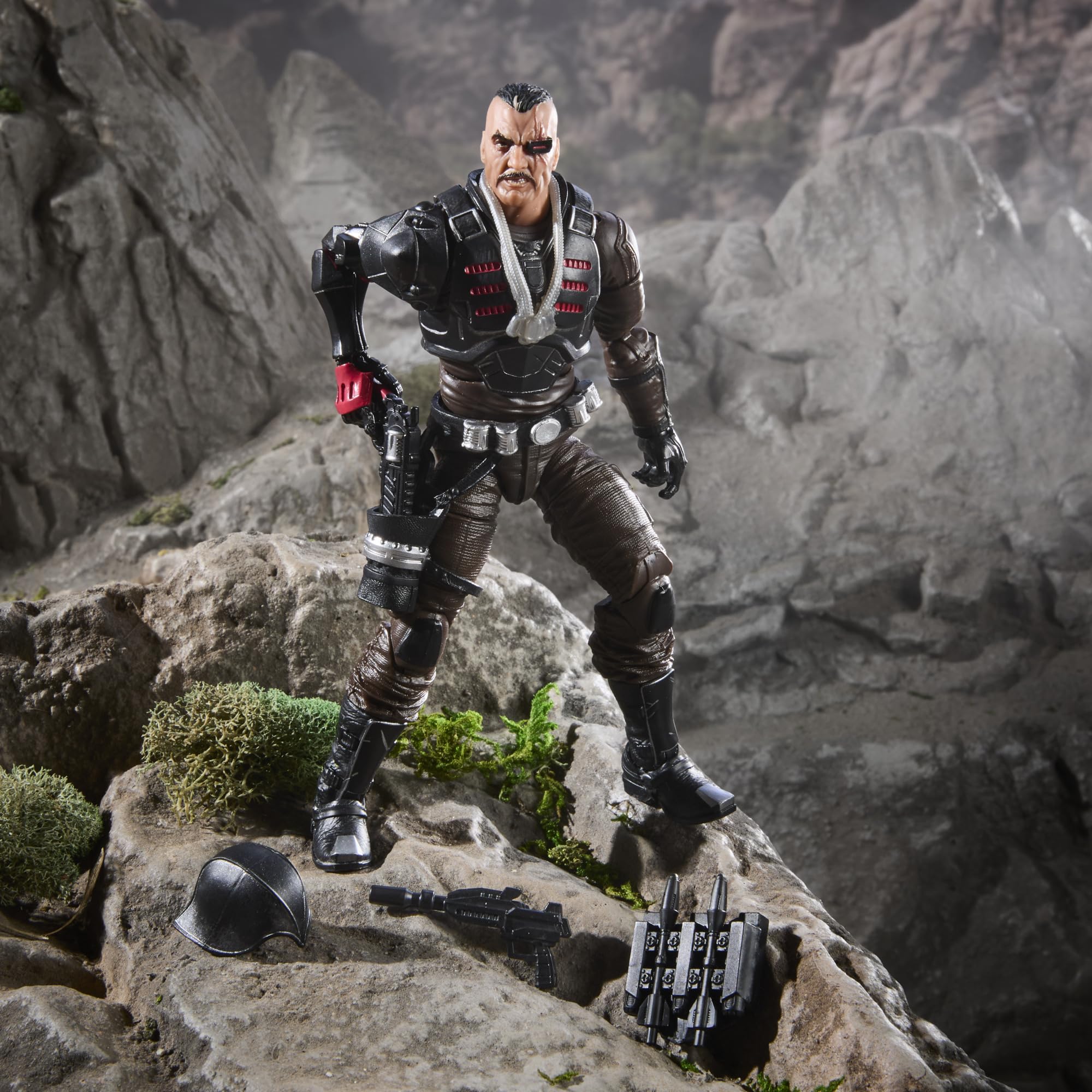 G.I. Joe Major Bludd windowed packaging display