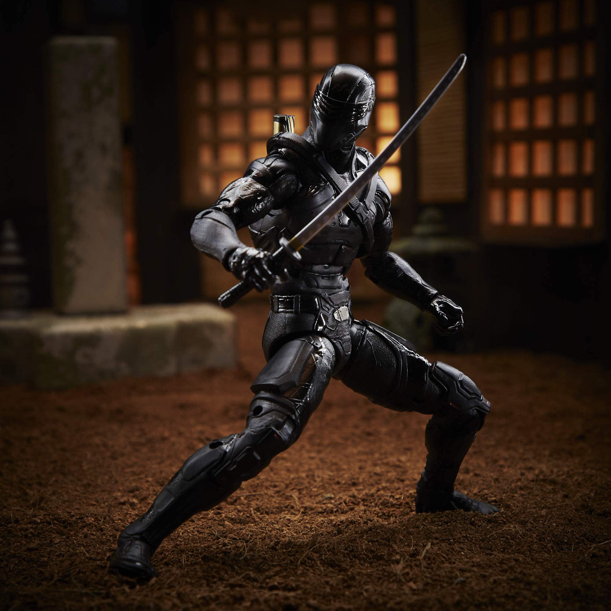 G.I. Joe Origins Snake Eyes with sword accessory for immersive play.