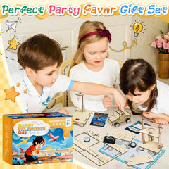 GIAKAN wooden parts close-up emphasizes safe, natural materials for screen-free play.