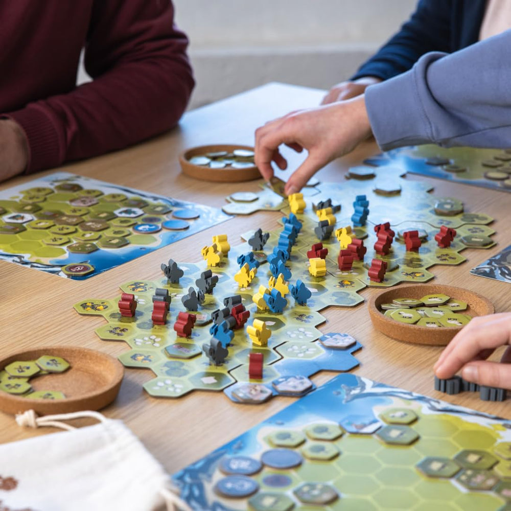 GIGAMIC Looot castle towers indicating conquest targets on the map