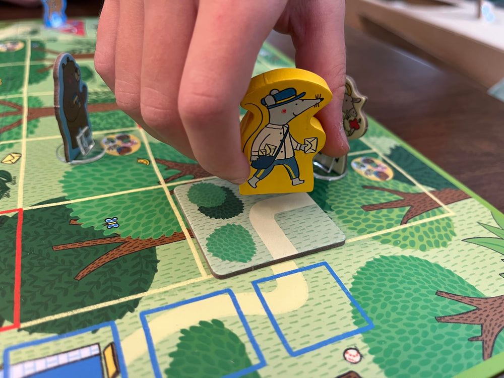 GIGAMIC Mr. Postmouse’s Picnic tile-flipping action creates new routes each game.