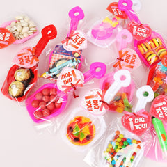 Giiffu Valentine party favors suitable for school or daycare
