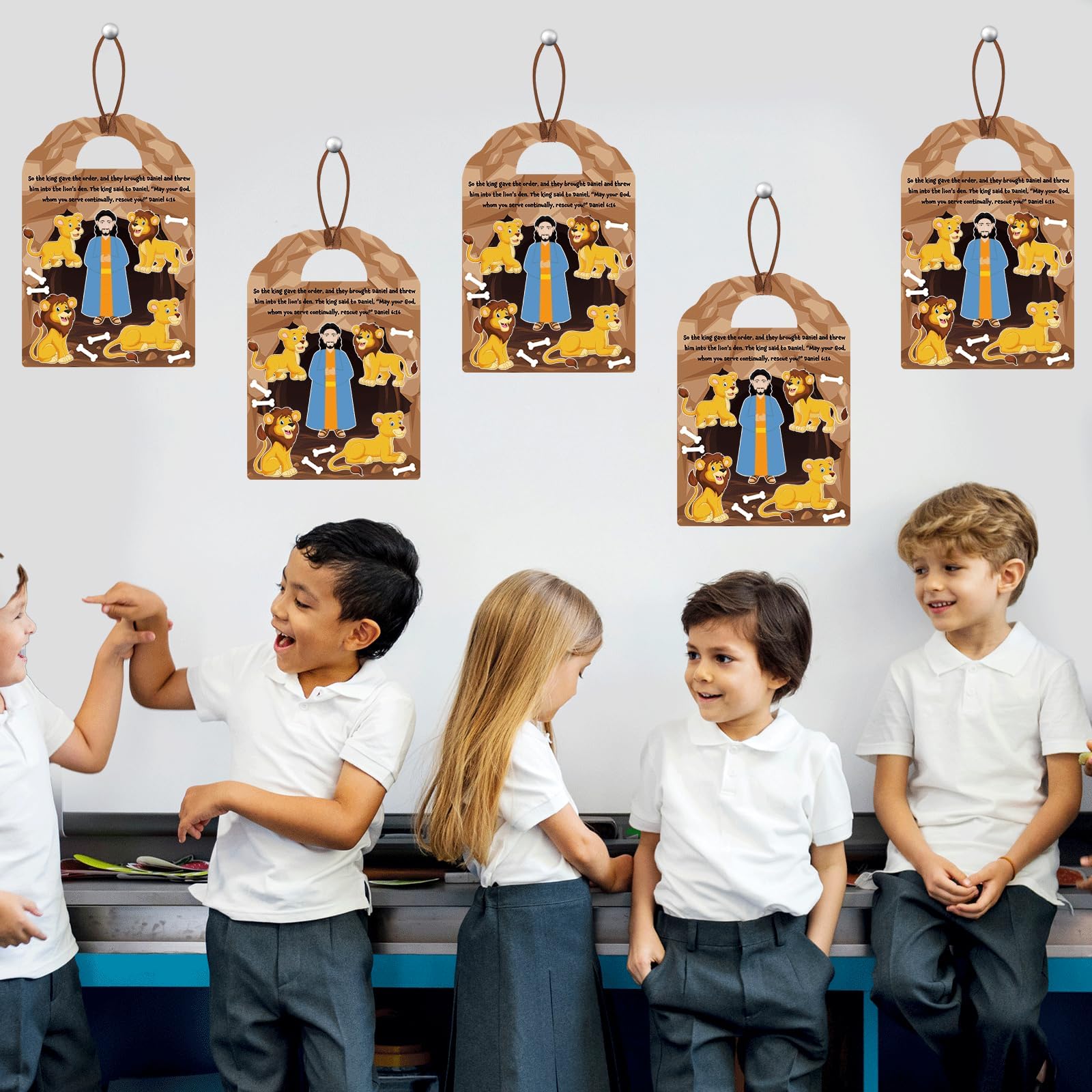 gisgfim Daniel and Lion kit suitable for Easter or Sunday school