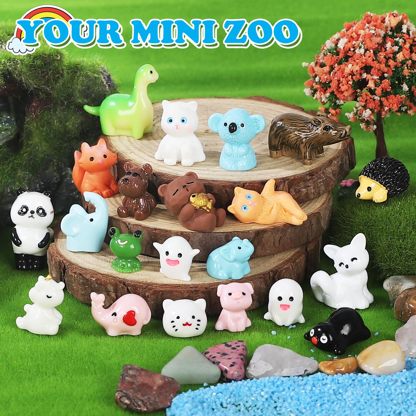 GliSun mini resin panda figure perfect for slime charms and tiny dioramas.