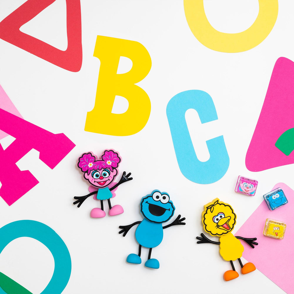 Glo Pals packaging highlights US-made product and charity support