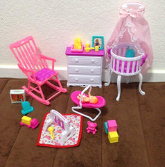 Gloria nursery playset with baby figure supports role-play and tidy play areas