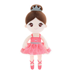 Gloveleya crown accessory on the ballerina doll for a cute look