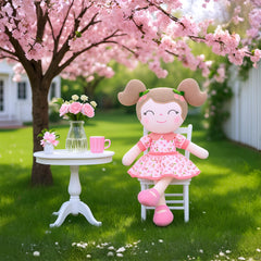 Gloveleya washable doll care, easy cleaning with cold water.