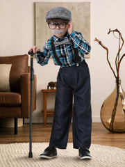 Gnodio retractable cane lets you pose naturally as a playful elder.