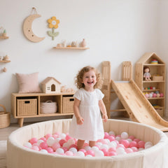 GOGOSO babies’ hands grasp 2.15-inch balls for age-appropriate exploration.