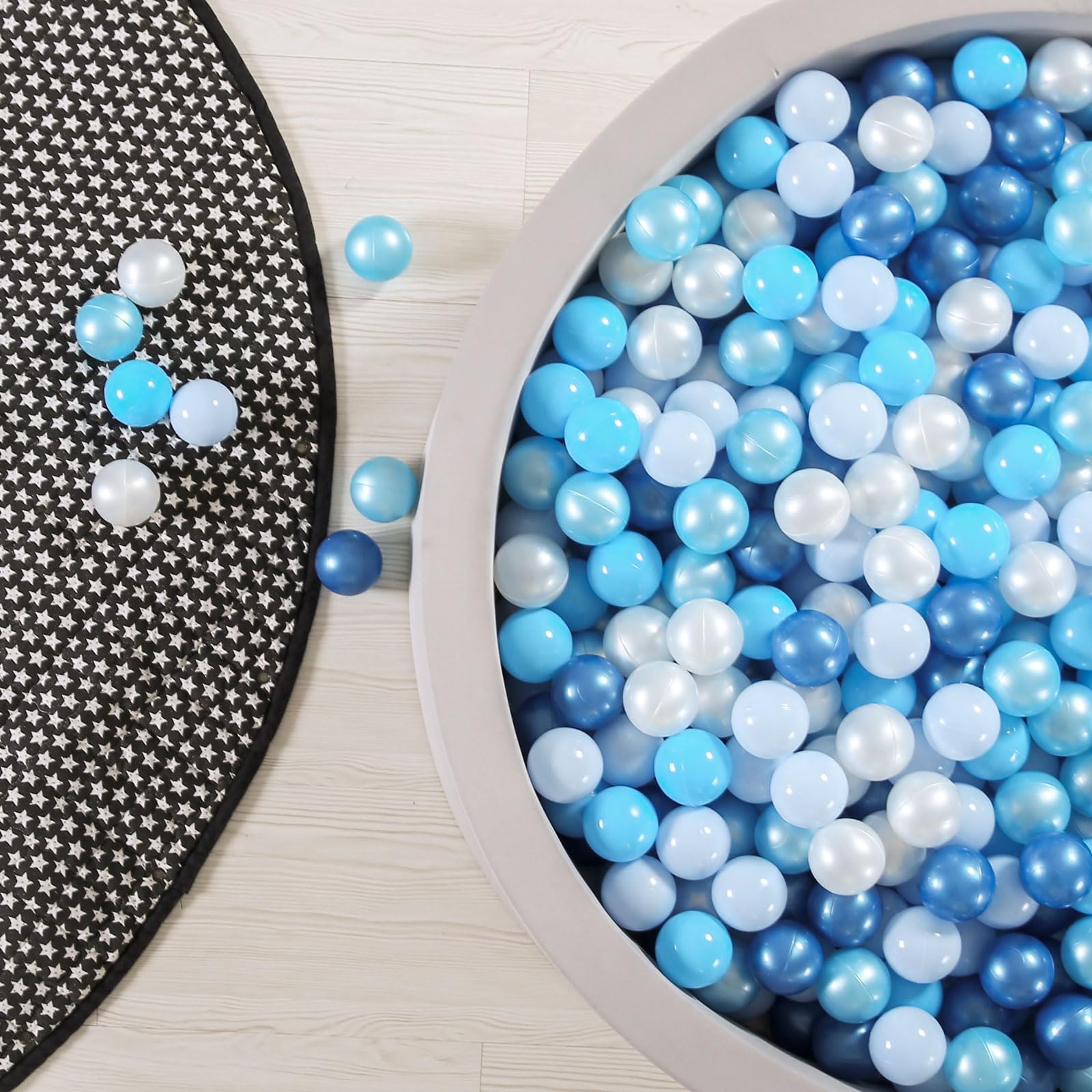 GOGOSO baby and toddler playtime balls foster early motor skills.