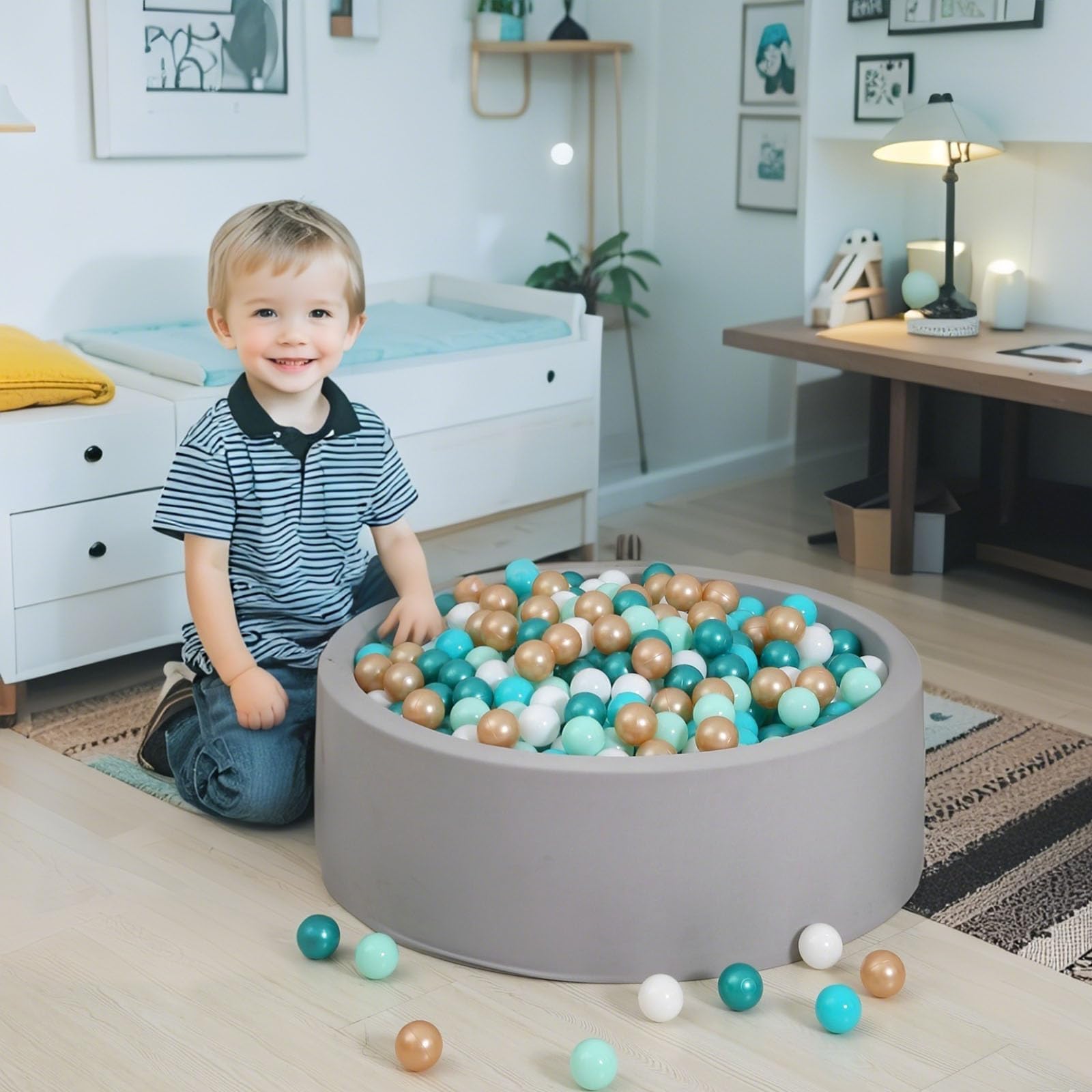 Pastel color-match decor with GOGOSO balls brightening the playroom