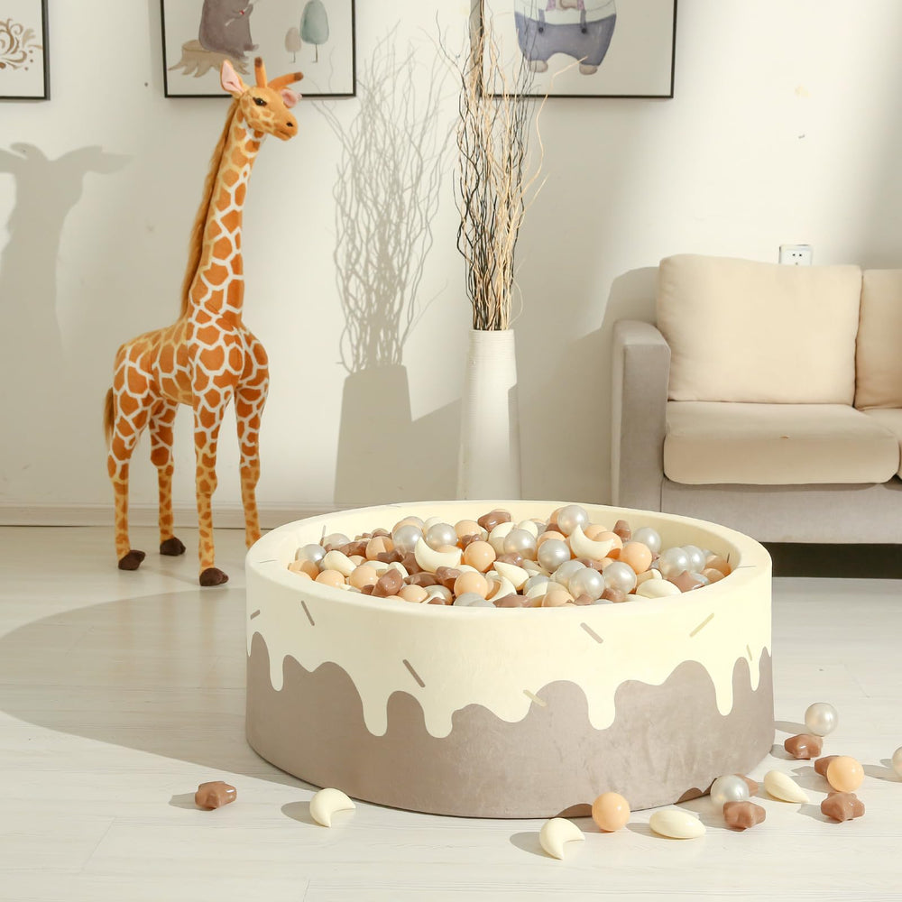 GOGOSO pearl-color balls provide bright, eye-catching accents for photos.