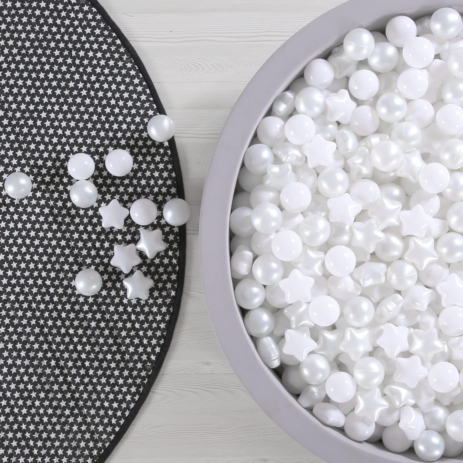GOGOSO ball pit balls in pearlescent white for soft, safe playtime