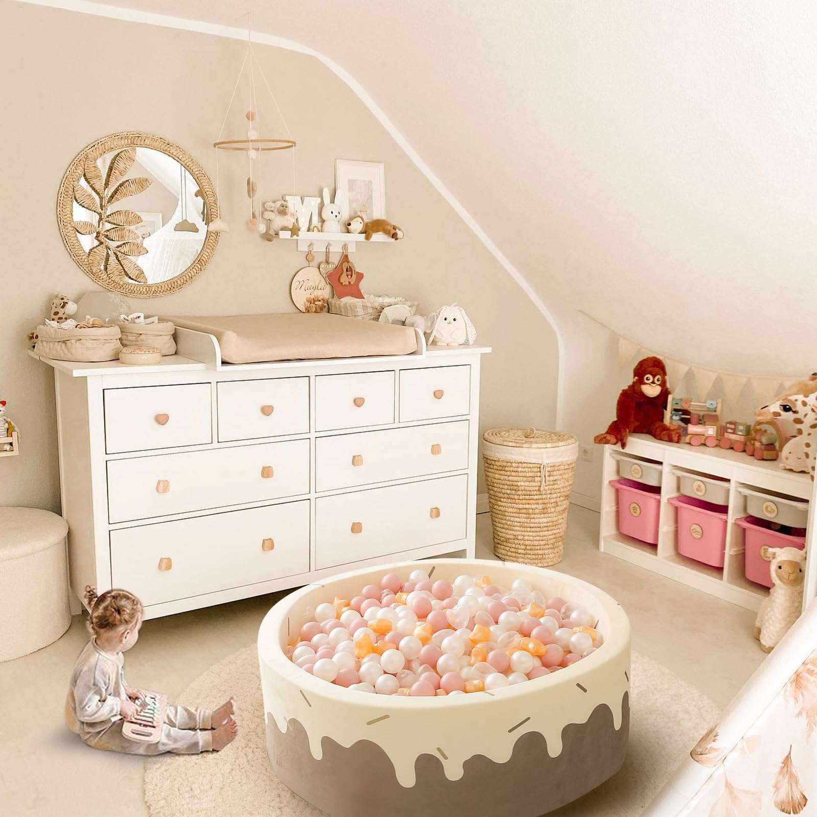 GOGOSO storage bag keeps ball pit balls organized