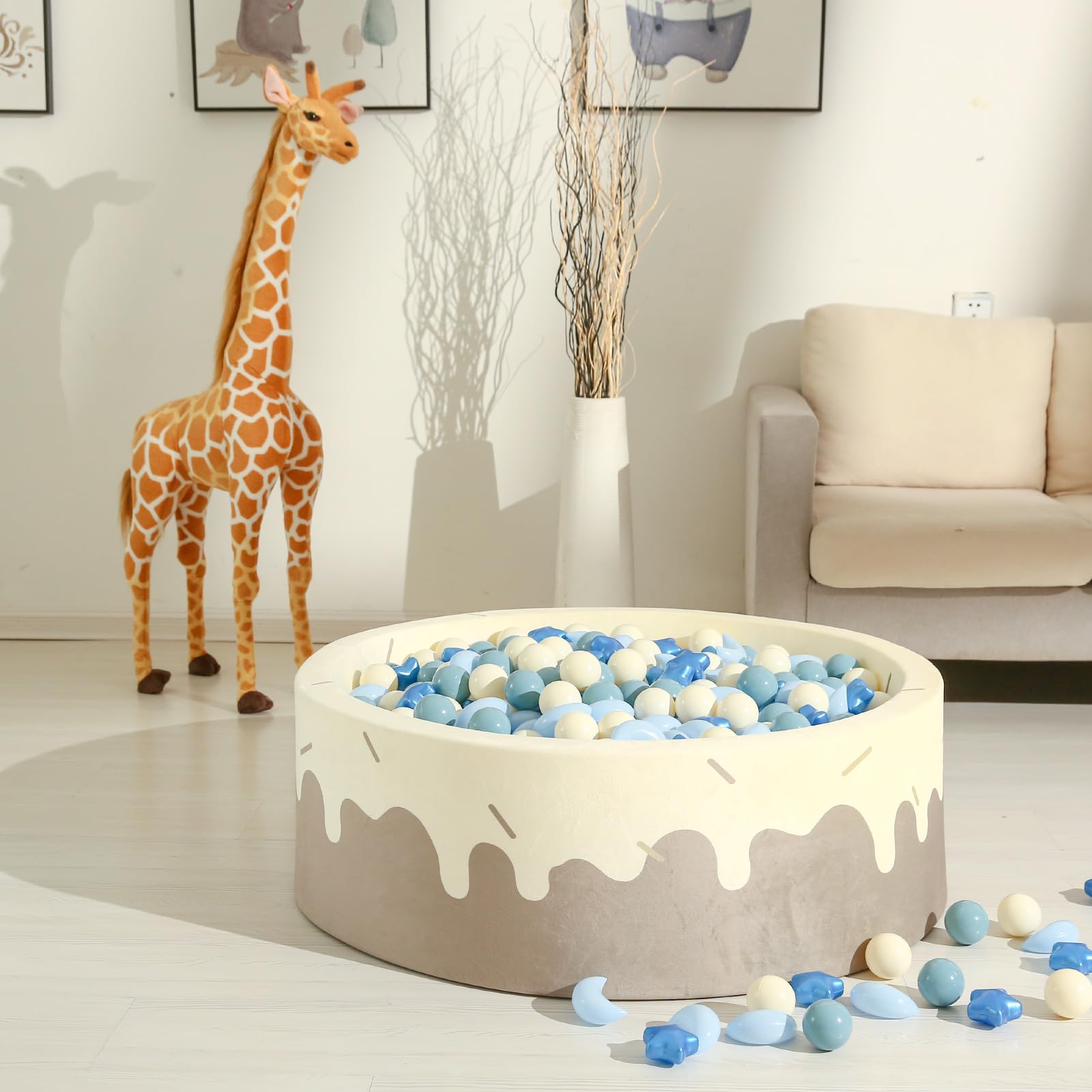 GOGOSO ball pit prop for kid-friendly photo moments.