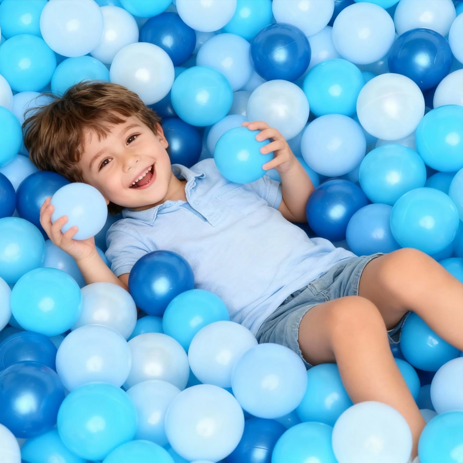 GOGOSO crush-proof closeup shows durable shell for lasting play