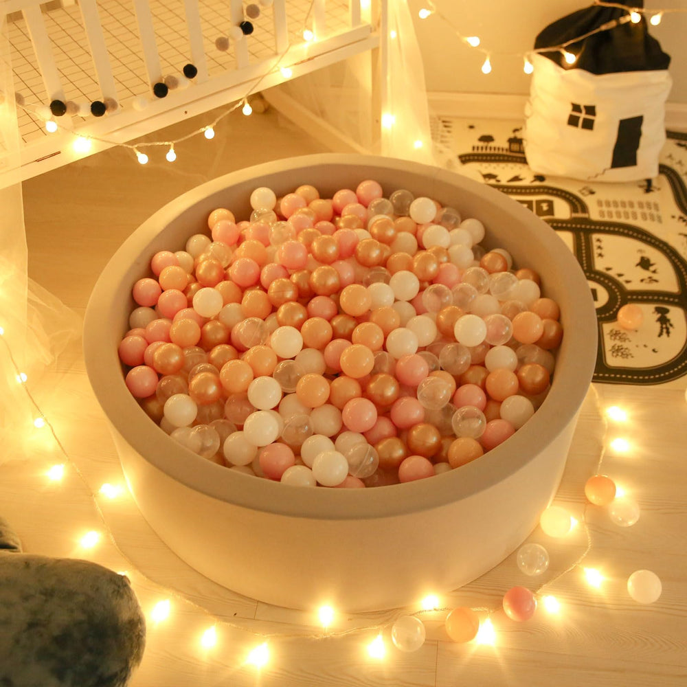 GOGOSO pink balls color mix supports color learning.