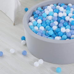 GOGOSO balls as photo prop for pets and family moments.