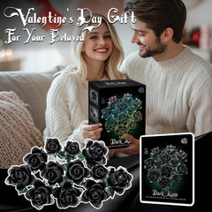 Gohero black roses packaging highlights gift-ready presentation.