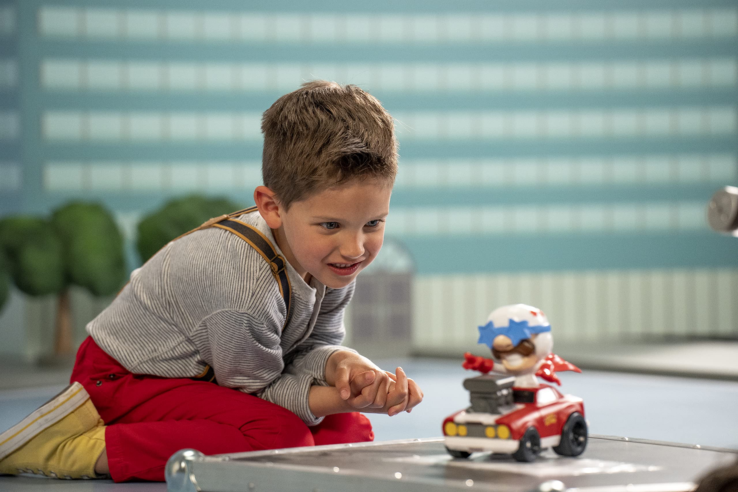 Goliath Donut Dash: 24-piece puzzle enhances calm post-game fun.