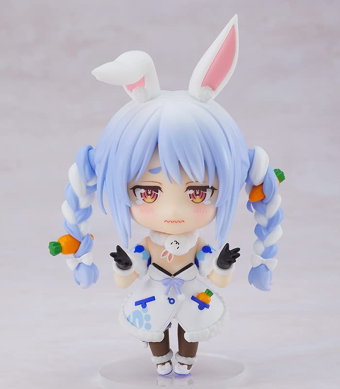 Good Smile Pekora microphone for dynamic dialogue setups.