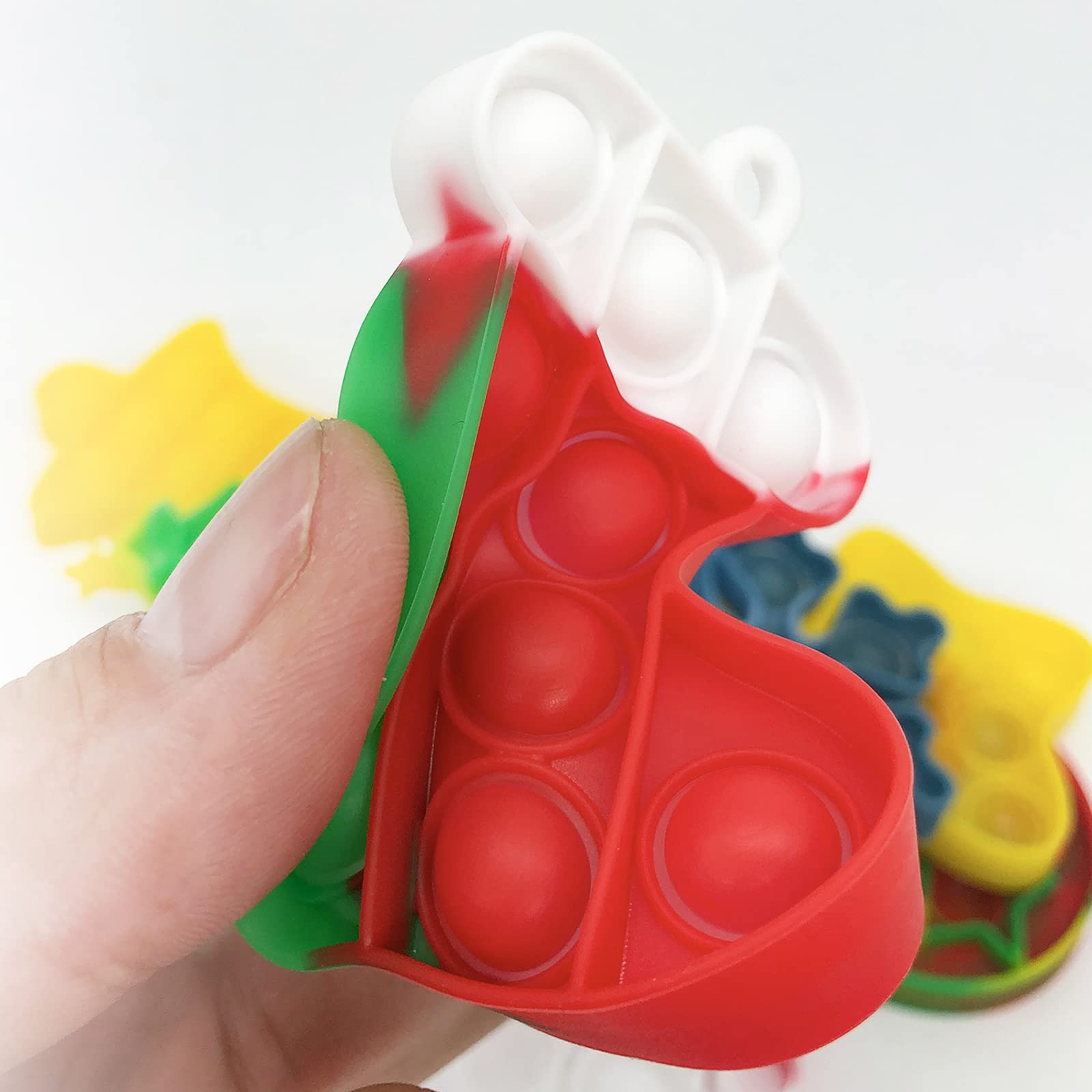 GooKit portable keychain fits in bags, easy to carry anywhere.