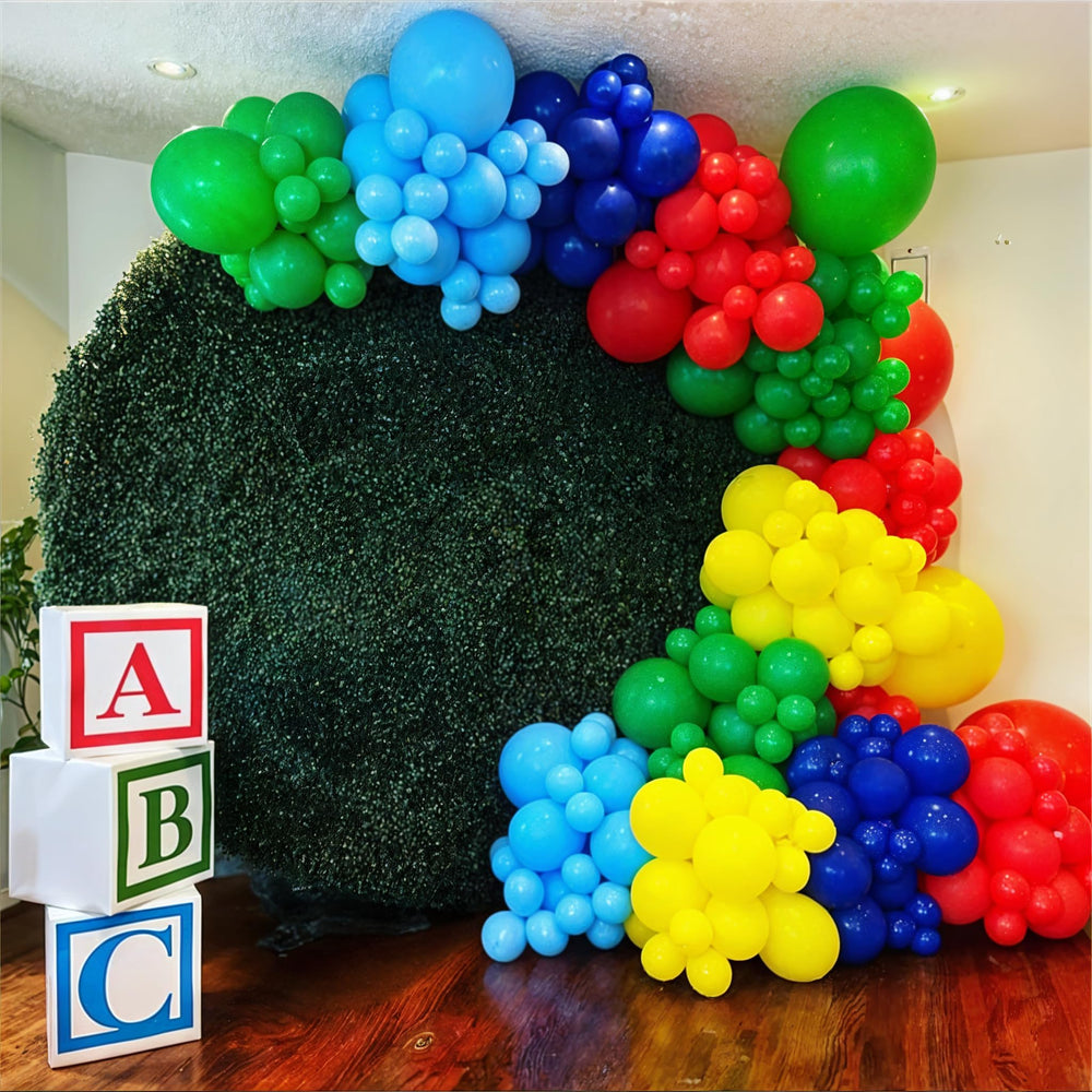 Govpy balloon arch idea offers lasting party focal point