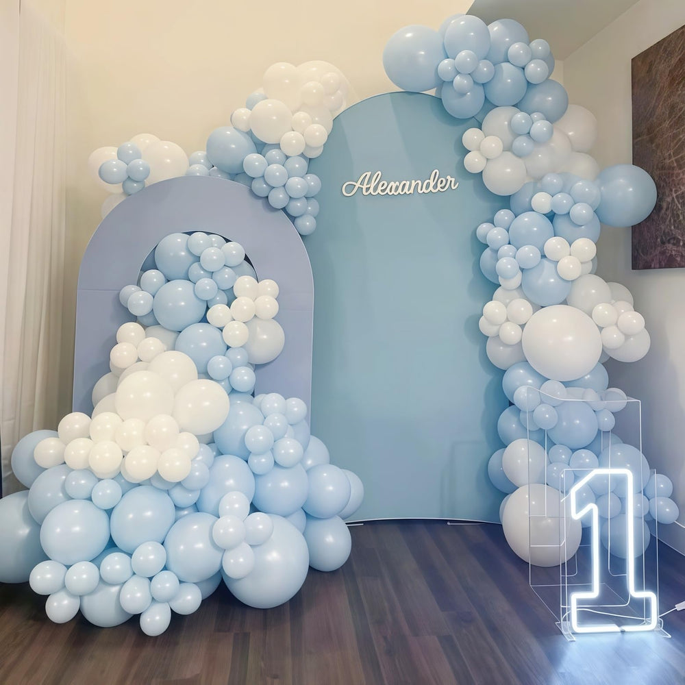 Govpy pastel mix helps create balloon arches and bouquets.