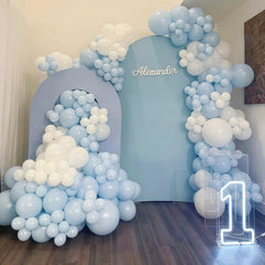 Govpy pastel mix helps create balloon arches and bouquets.