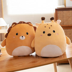 Grafingy Pig plush features durable stitching for lasting play.