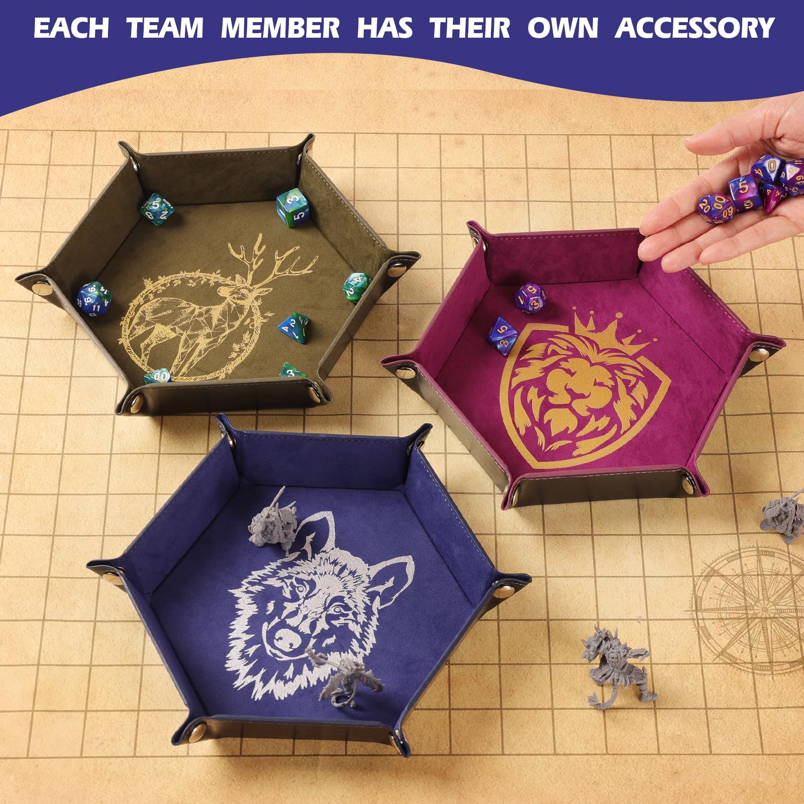 Grajar dice tray with owl pattern suits cozy gatherings and quiet play