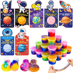 Gralima playful kit combines cards and slime for celebrations.