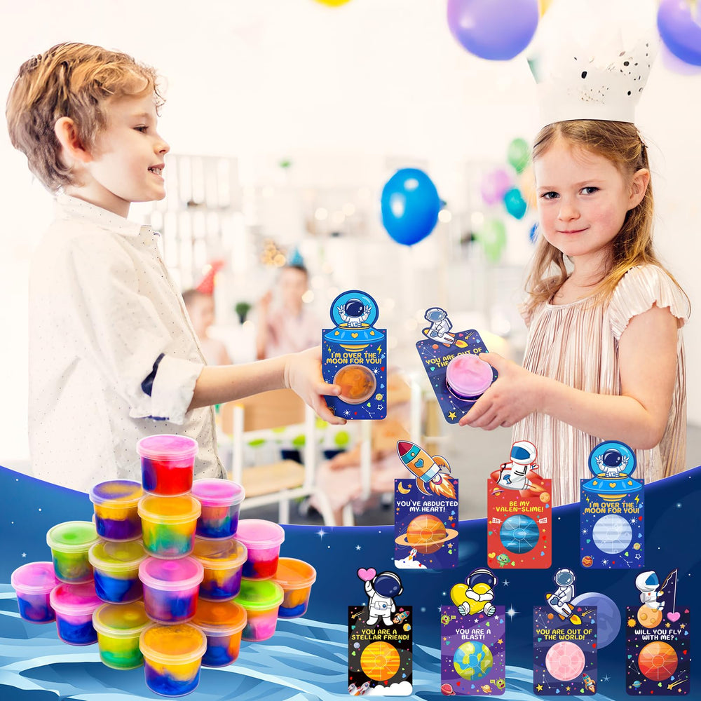 Gralima kids-safe materials ensure worry-free slime handling for kids.