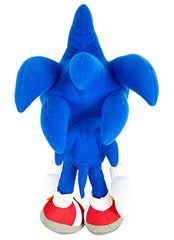 Great Eastern Entertainment Sonic plush detail face captures iconic features for collectors