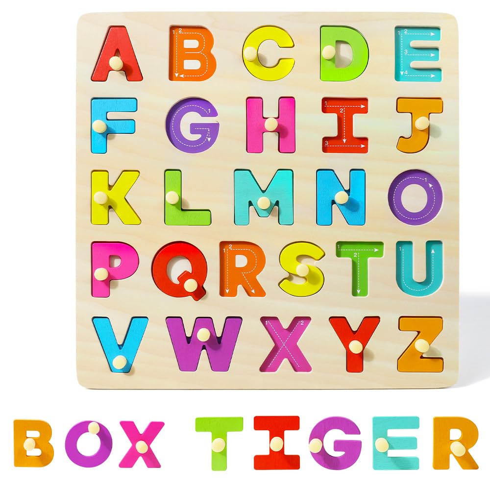 GRINNNIE puzzle features chunky pegs and smooth wood for little hands.
