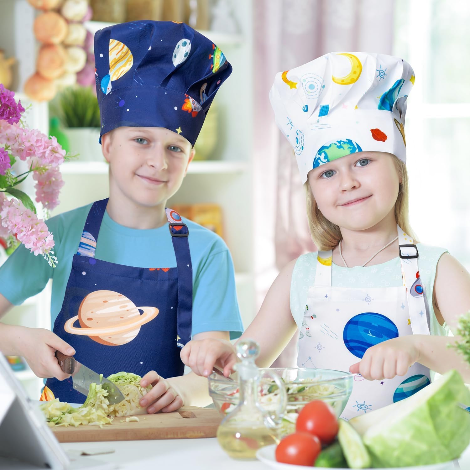 GROBRO7 adjustable neck strap on apron for a secure, comfortable fit