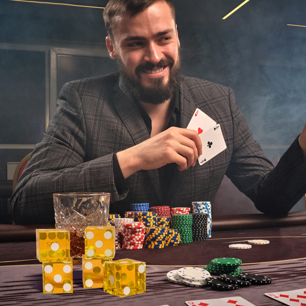 GSE casino-style dice set ideal for game nights with friends.