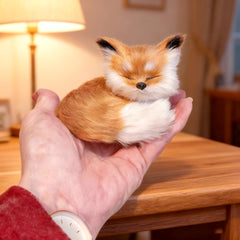 GUDVES lifelike fox decor for animal lovers and nature enthusiasts.