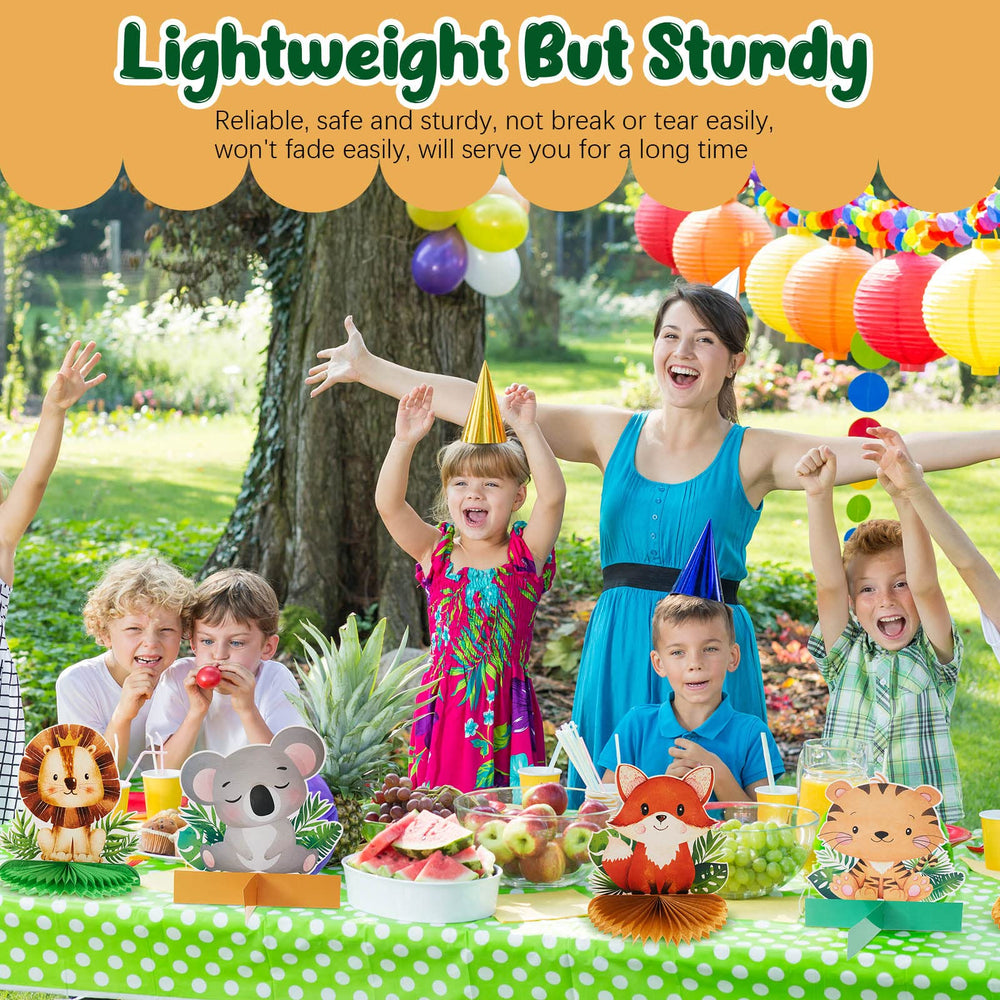 Gueevin safari standing cardstock decorations complement tableware and decor.