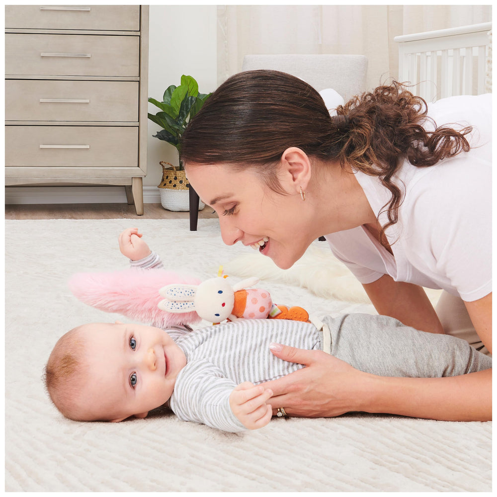 GUND feathery tickle fabric adds soft textures for gentle caresses.