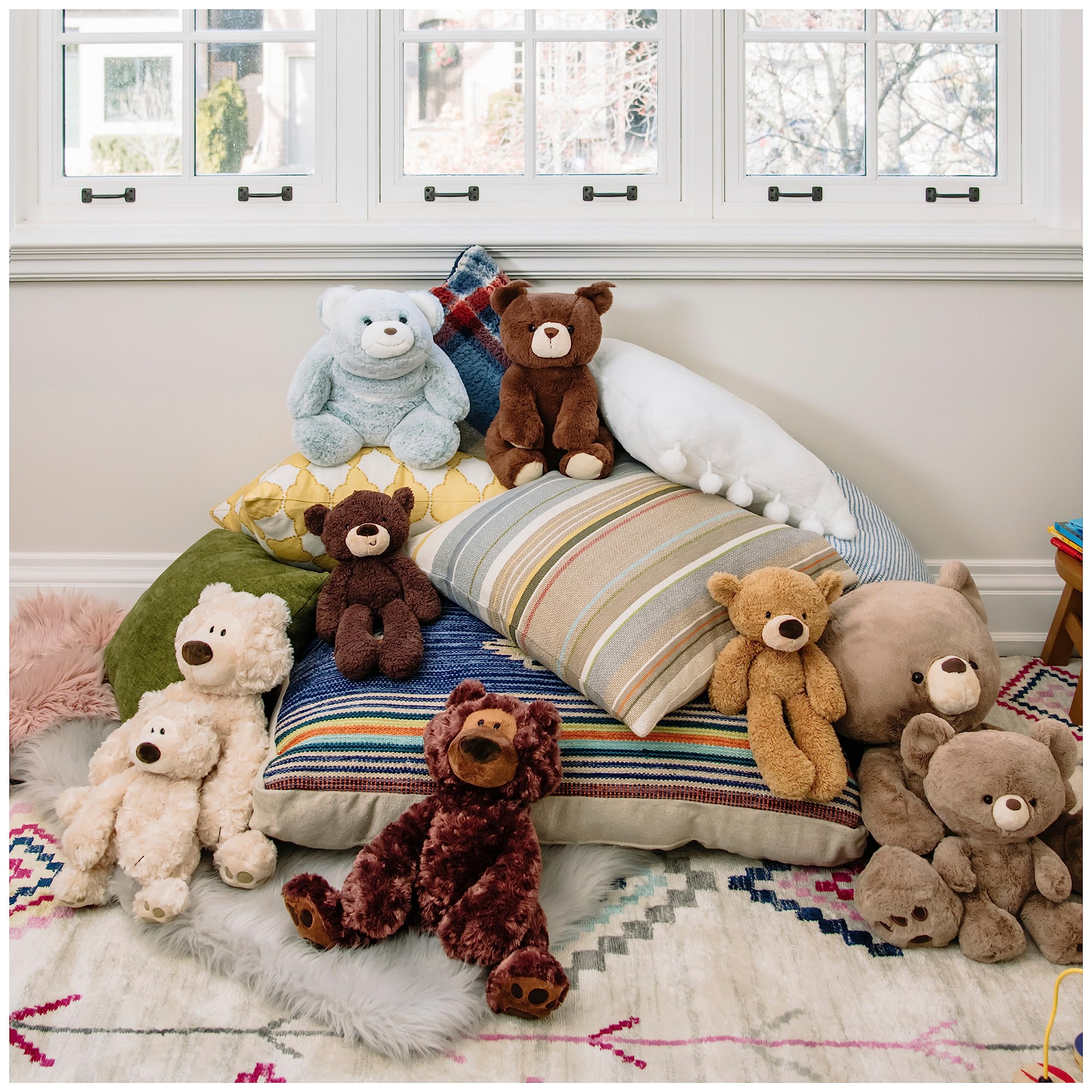 GUND Philbin surface-washable fabric ideal for easy cleaning at home.