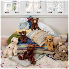 GUND Philbin surface-washable fabric ideal for easy cleaning at home.