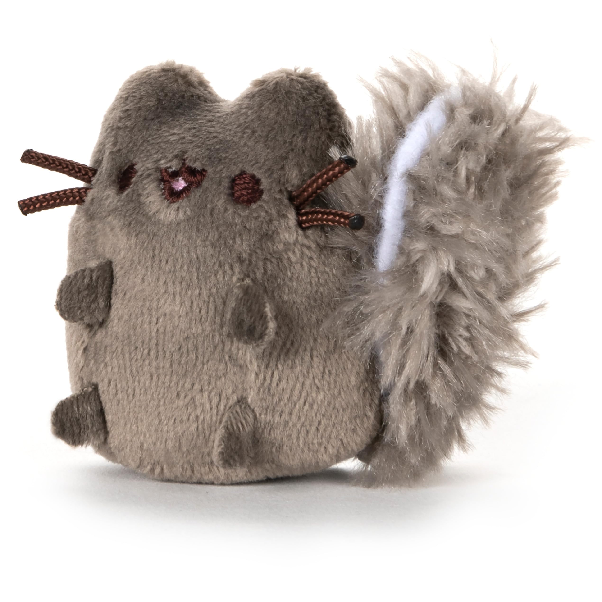 GUND I Love Kitties set display six plush characters for fans.