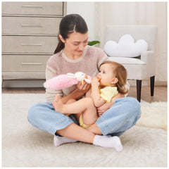 GUND Tinkle Crinkle bell-crinkle feature highlights sensory engagement for curious newborns.